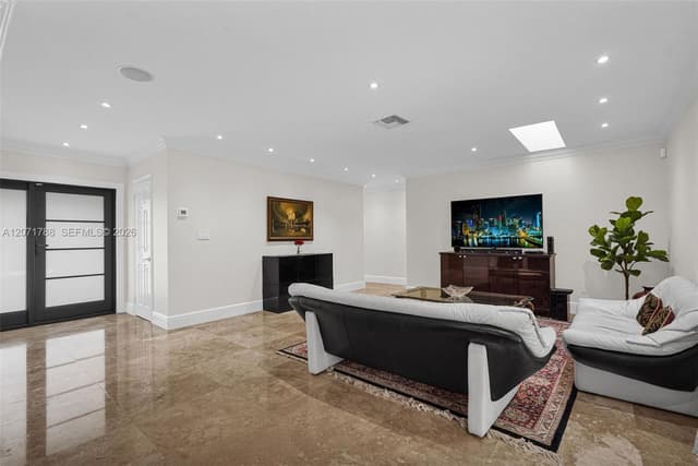 8520 SW 151st Street, Palmetto Bay FL 33158 - Palmetto Bay, FL - Photo 7
