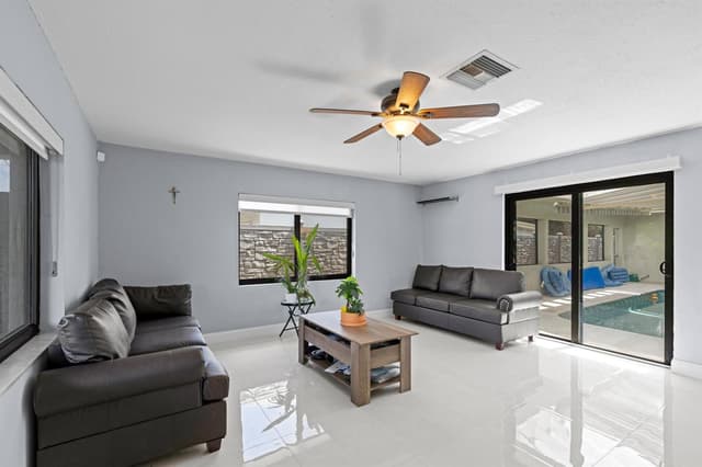 328 HASTINGS Street, Boca Raton FL 33487 - Boca Raton, FL - Photo 6