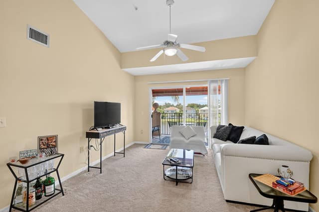 4180 San Marino Boulevard # 304, West Palm Beach FL 33409 - West Palm Beach, FL - Photo 5