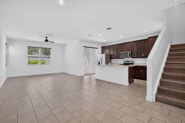 543 Parsons Way, Deerfield Beach FL 33442 - Deerfield Beach, FL - Photo 5
