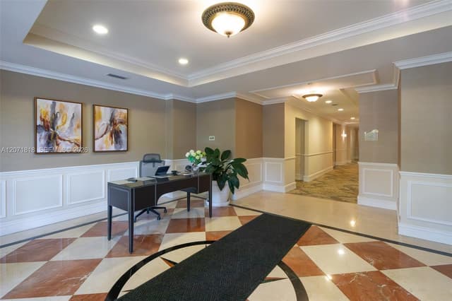 16135 Emerald Estates Dr # 165, Weston FL 33331 - Weston, FL - Photo 7