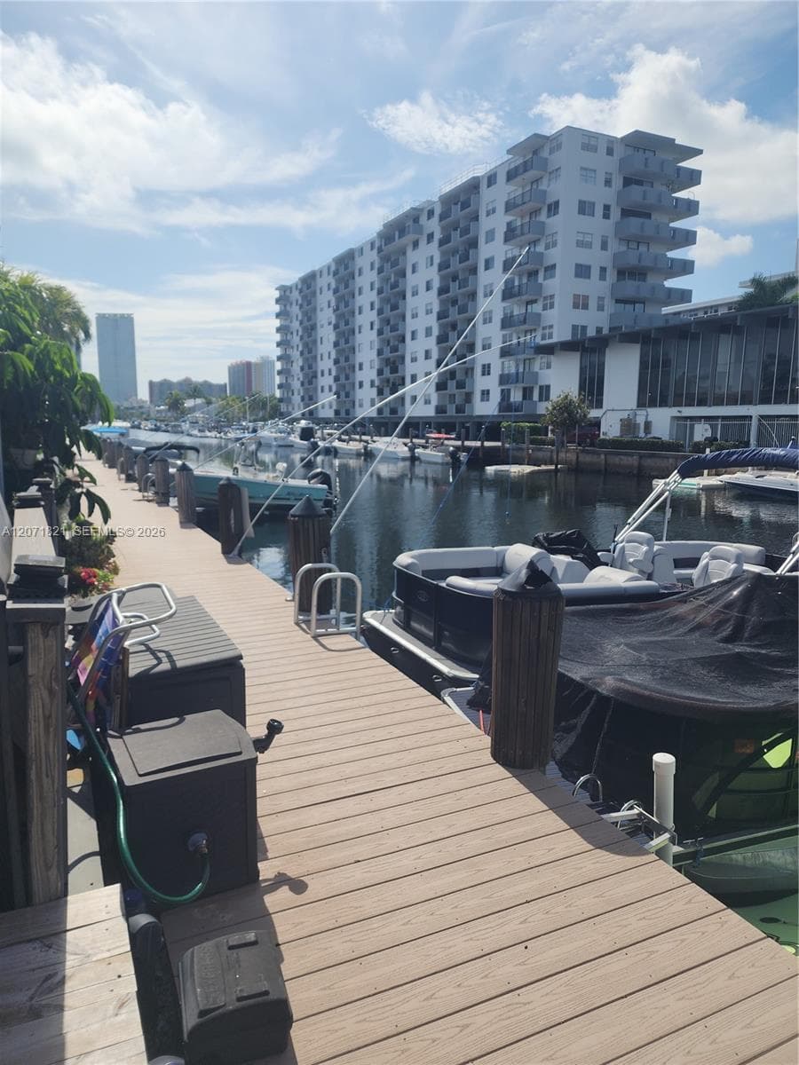3600 NE 167th St # 19, North Miami Beach FL 33160 - North Miami Beach, FL - Photo 1