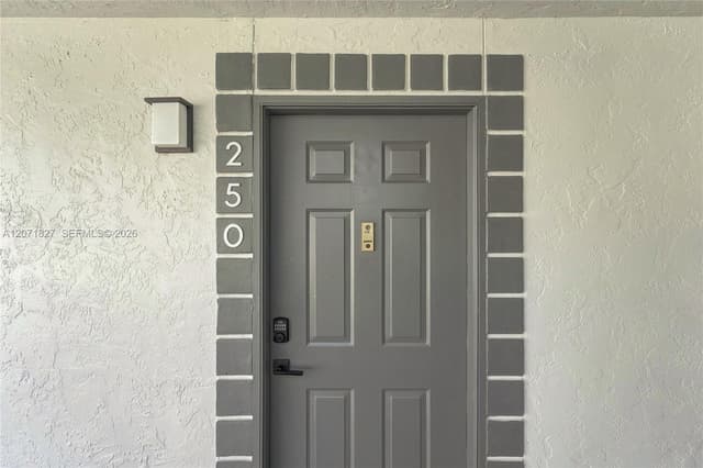 15234 Lakes Of Delray Blvd # 250, Delray Beach FL 33484 - Delray Beach, FL - Photo 5