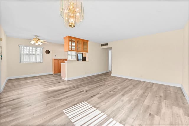 233 Monaco Boulevard E, Delray Beach FL 33446 - Delray Beach, FL - Photo 4