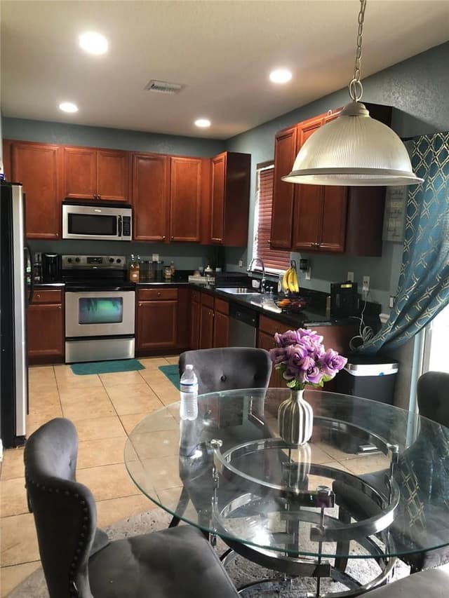 5838 Gypsum Place, West Palm Beach FL 33413 - West Palm Beach, FL - Photo 4