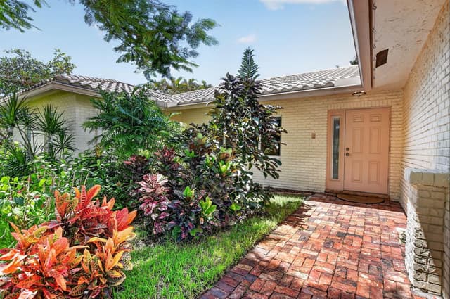 19747 Boca Greens Drive, Boca Raton FL 33498 - Boca Raton, FL - Photo 2