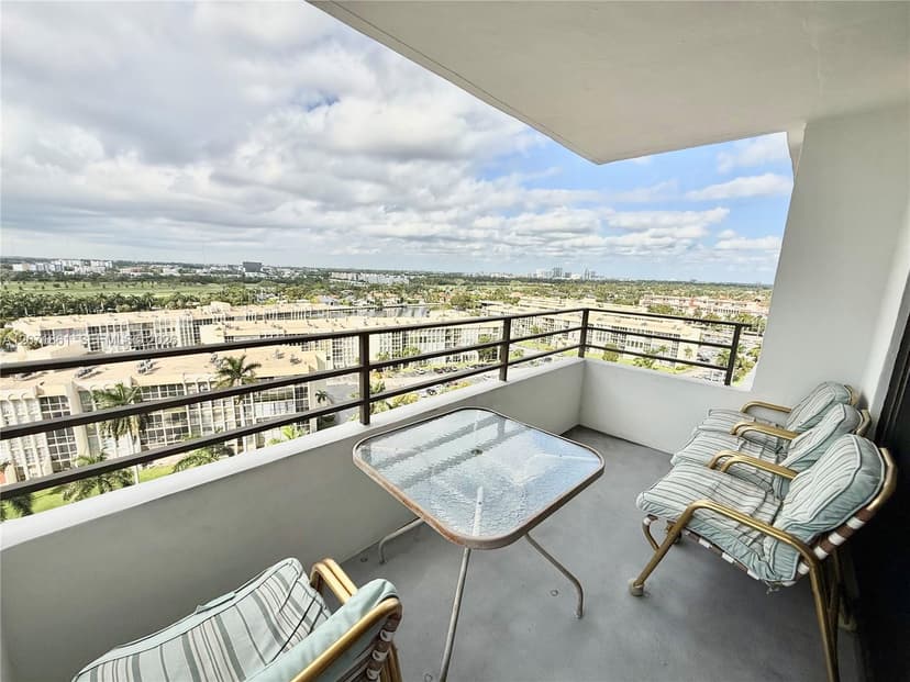 600 Three Islands Blvd # 1107, Hallandale Beach FL 33009