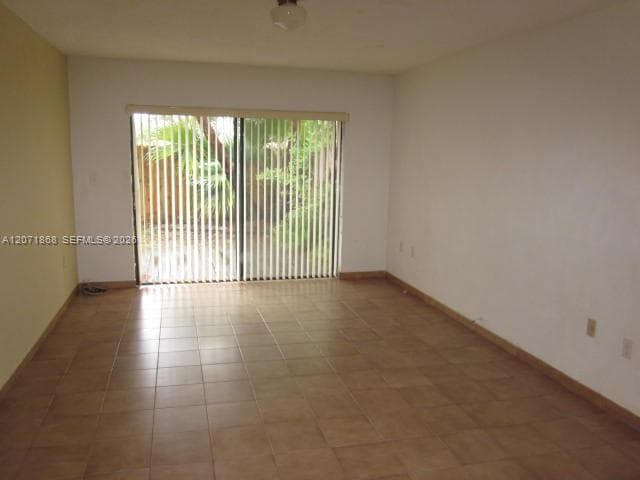 13224 SW 10 TE, Miami FL 33184 - Miami, FL - Photo 4