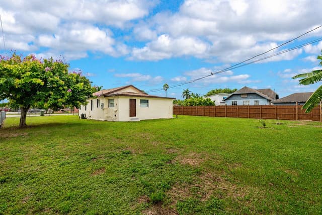 546 NW 5th Avenue, Homestead FL 33030 - Homestead, FL - Photo 3