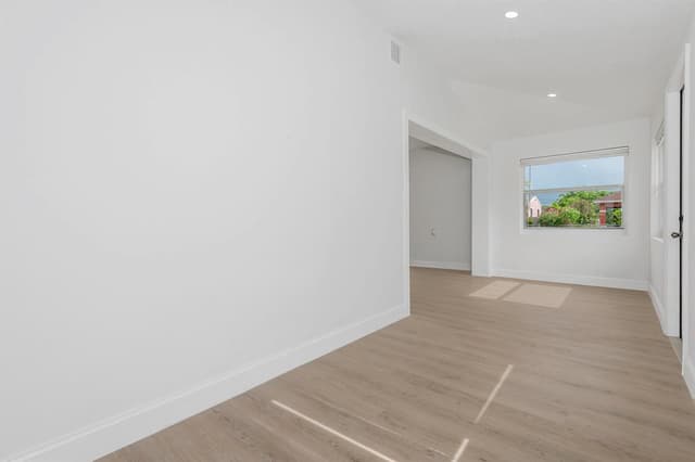 546 NW 5th Avenue, Homestead FL 33030 - Homestead, FL - Photo 5