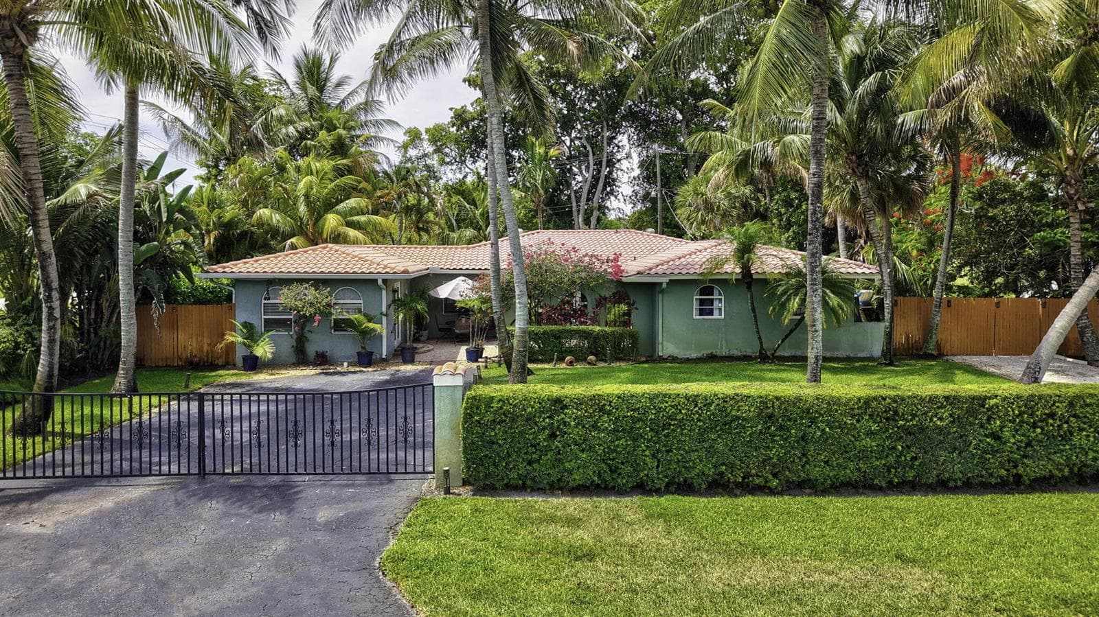 3000 Sherwood Boulevard, Delray Beach FL 33445 - Delray Beach, FL - Photo 1