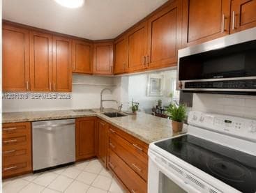 215 SE 3rd Ave # 308C, Hallandale Beach FL 33009 - Hallandale Beach, FL - Photo 3