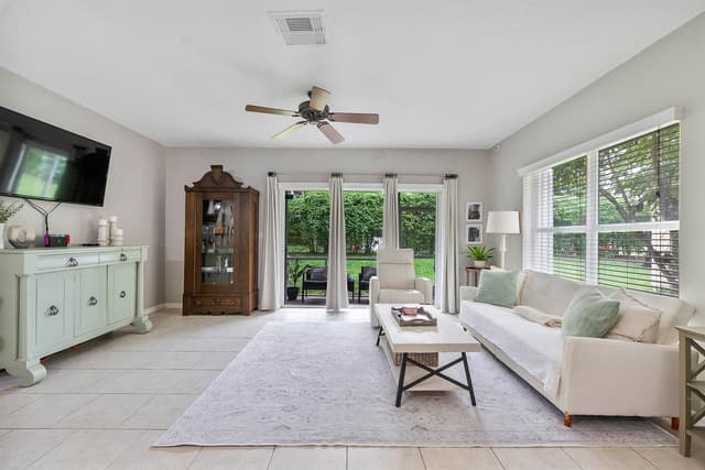 13804 Creston Place, Wellington FL 33414 - Wellington, FL - Photo 6