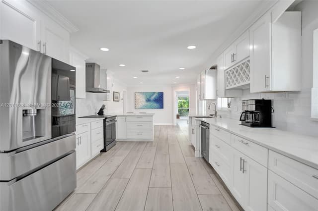 2615 NE 26th St, Fort Lauderdale FL 33305 - Fort Lauderdale, FL - Photo 7