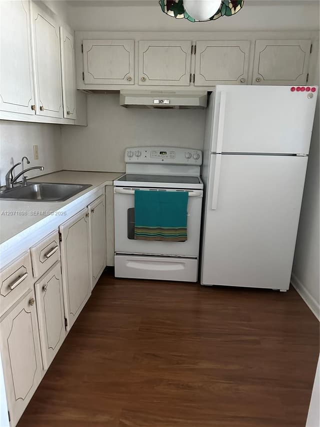 51 Prescott C # 51, Deerfield Beach FL 33442 - Deerfield Beach, FL - Photo 5