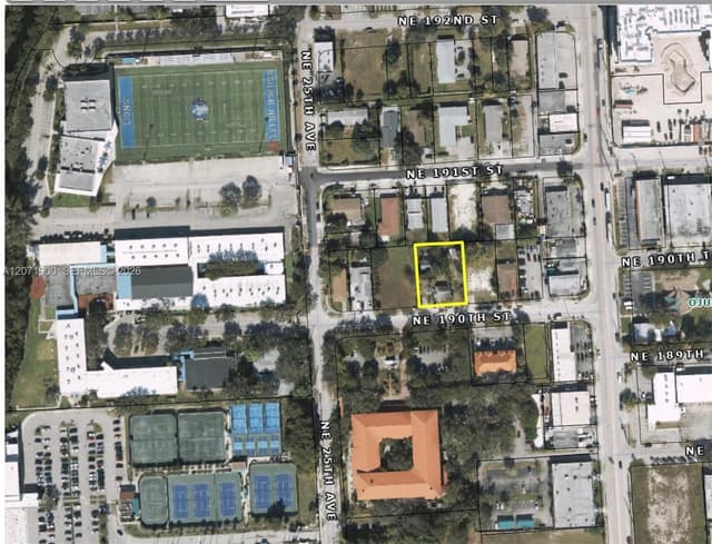 2549 NE 190th St, Miami FL 33180 - Miami, FL - Photo 3