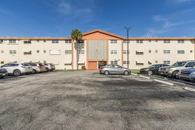 5300 Washington Street # P131, Hollywood FL 33021 - Hollywood, FL - Photo 4
