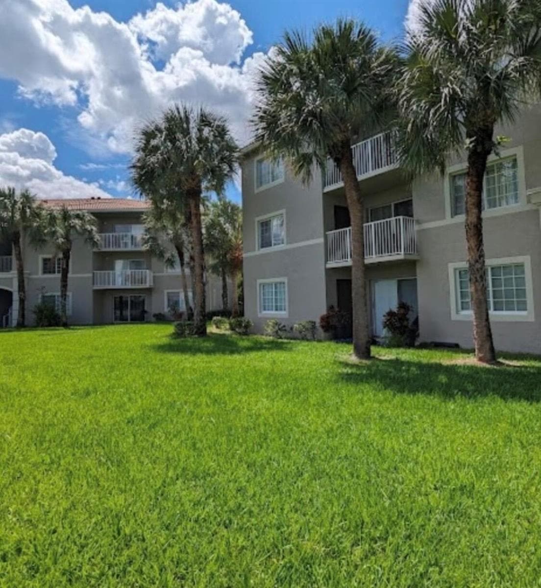 5055 Wiles Road Unit 105, Coconut Creek FL 33073 - Coconut Creek, FL - Photo 1