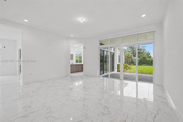 2440 SW 122nd Ter, Davie FL 33325 - Davie, FL - Photo 7