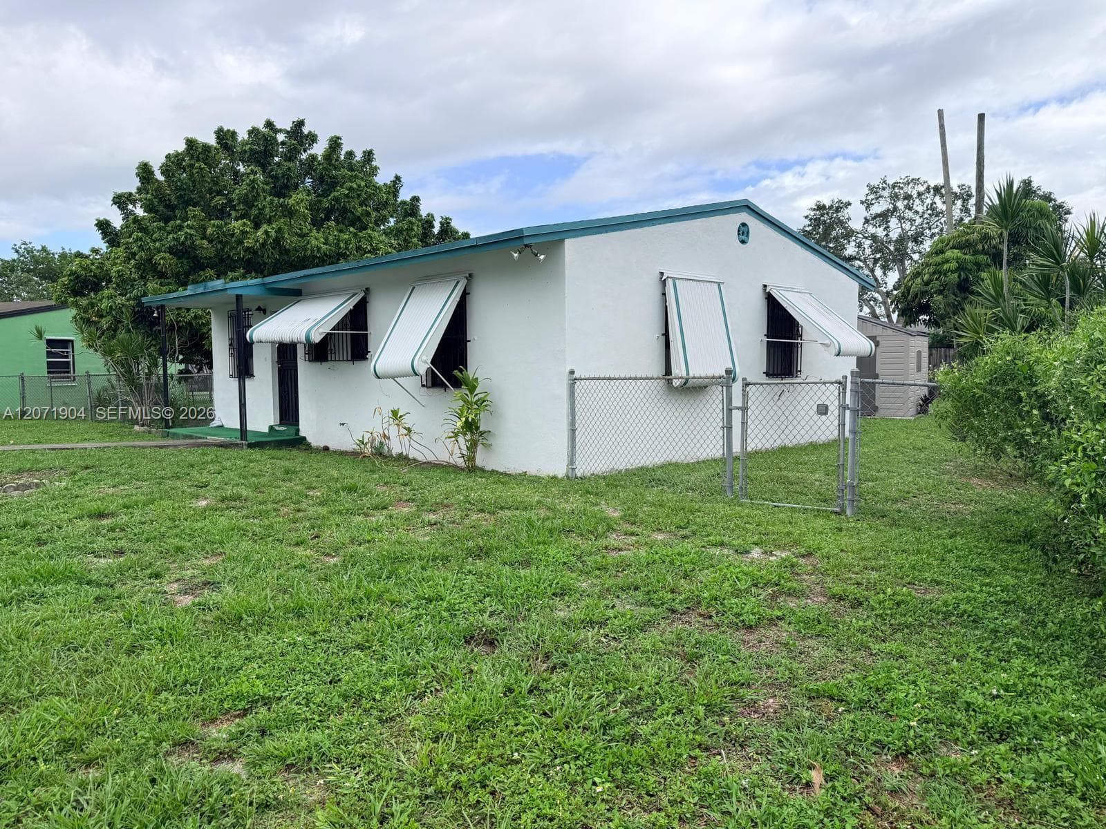 2911 NW 161st St, Miami Gardens FL 33054