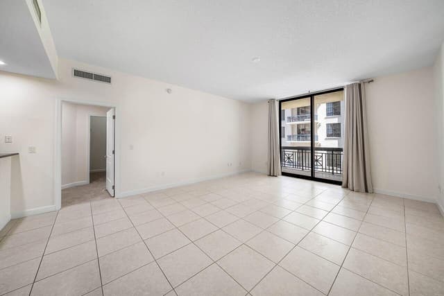 801 S Olive Avenue # 717, West Palm Beach FL 33401 - West Palm Beach, FL - Photo 3