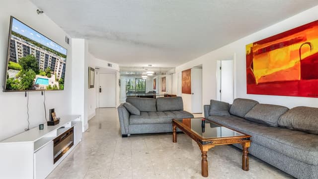 900 NE 195TH Street # 217, Miami FL 33179 - Miami, FL - Photo 5