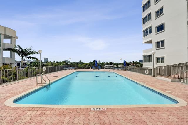 333 SUNSET Drive # 401, Fort Lauderdale FL 33301 - Fort Lauderdale, FL - Photo 6