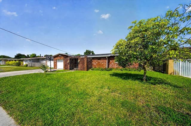 2251 SW 67TH Way NE, Miramar FL 33023 - Miramar, FL - Photo 3