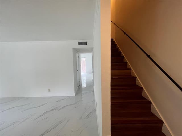 5847 BLUEBERRY Court # 85, Lauderhill FL 33313 - Lauderhill, FL - Photo 4