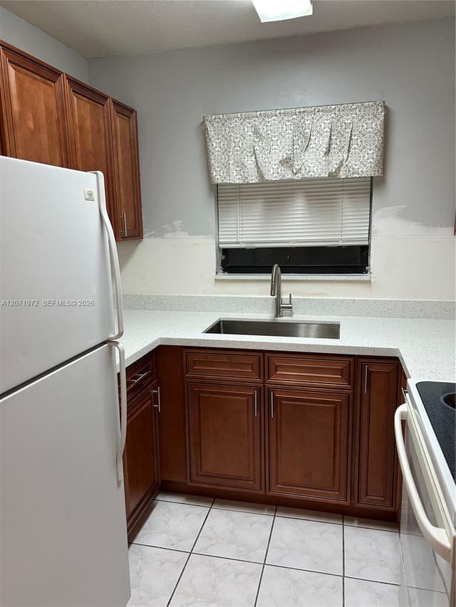 1925 Madison St # 14, Hollywood FL 33020 - Hollywood, FL - Photo 5