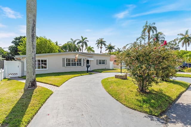2107 N 15TH Avenue, Hollywood FL 33020 - Hollywood, FL - Photo 2