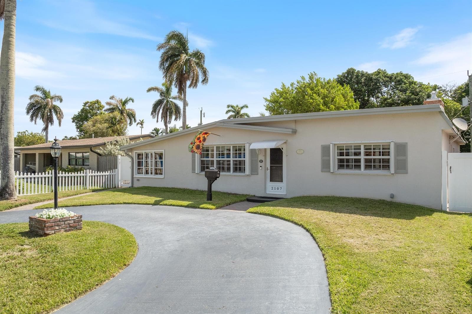 2107 N 15TH Avenue, Hollywood FL 33020 - Hollywood, FL - Photo 1