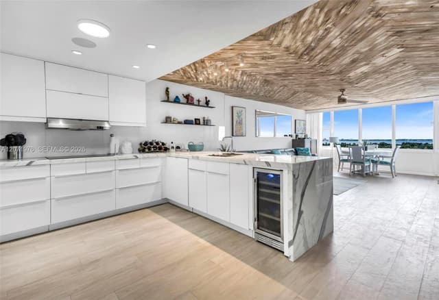 5600 Collins Ave # 11S, Miami Beach FL 33140 - Miami Beach, FL - Photo 3