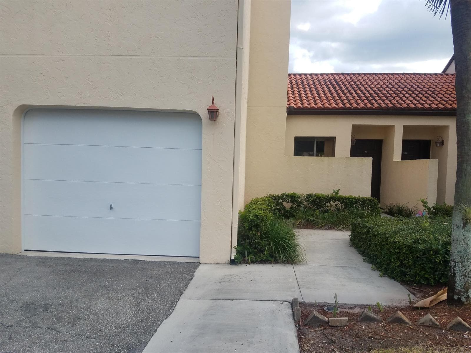 6 Vía De Casas Sur # 102, Boynton Beach FL 33426 - Boynton Beach, FL - Photo 1