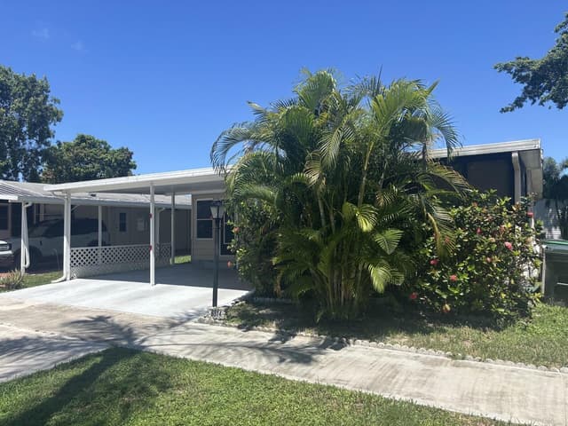 6514 NW 36th Avenue, Coconut Creek FL 33066 - Coconut Creek, FL - Photo 2