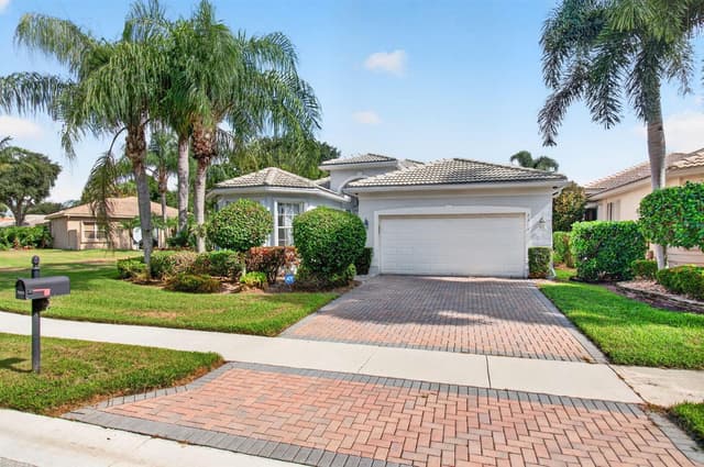 7315 Twin Falls Drive, Boynton Beach FL 33437 - Boynton Beach, FL - Photo 2