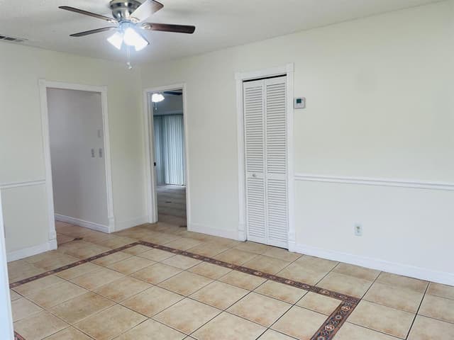 5318 Garden Hills Circle, West Palm Beach FL 33415 - West Palm Beach, FL - Photo 4