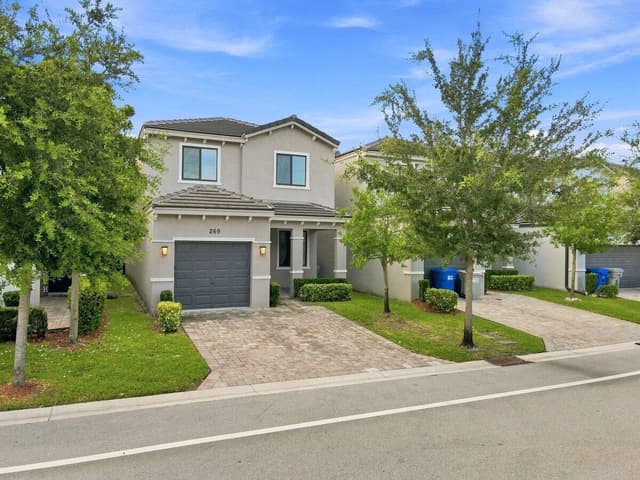 269 NW 36th Avenue, Pompano Beach FL 33069 - Pompano Beach, FL - Photo 4