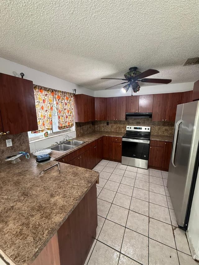 29714 SW 158TH Court, Homestead FL 33033 - Homestead, FL - Photo 2