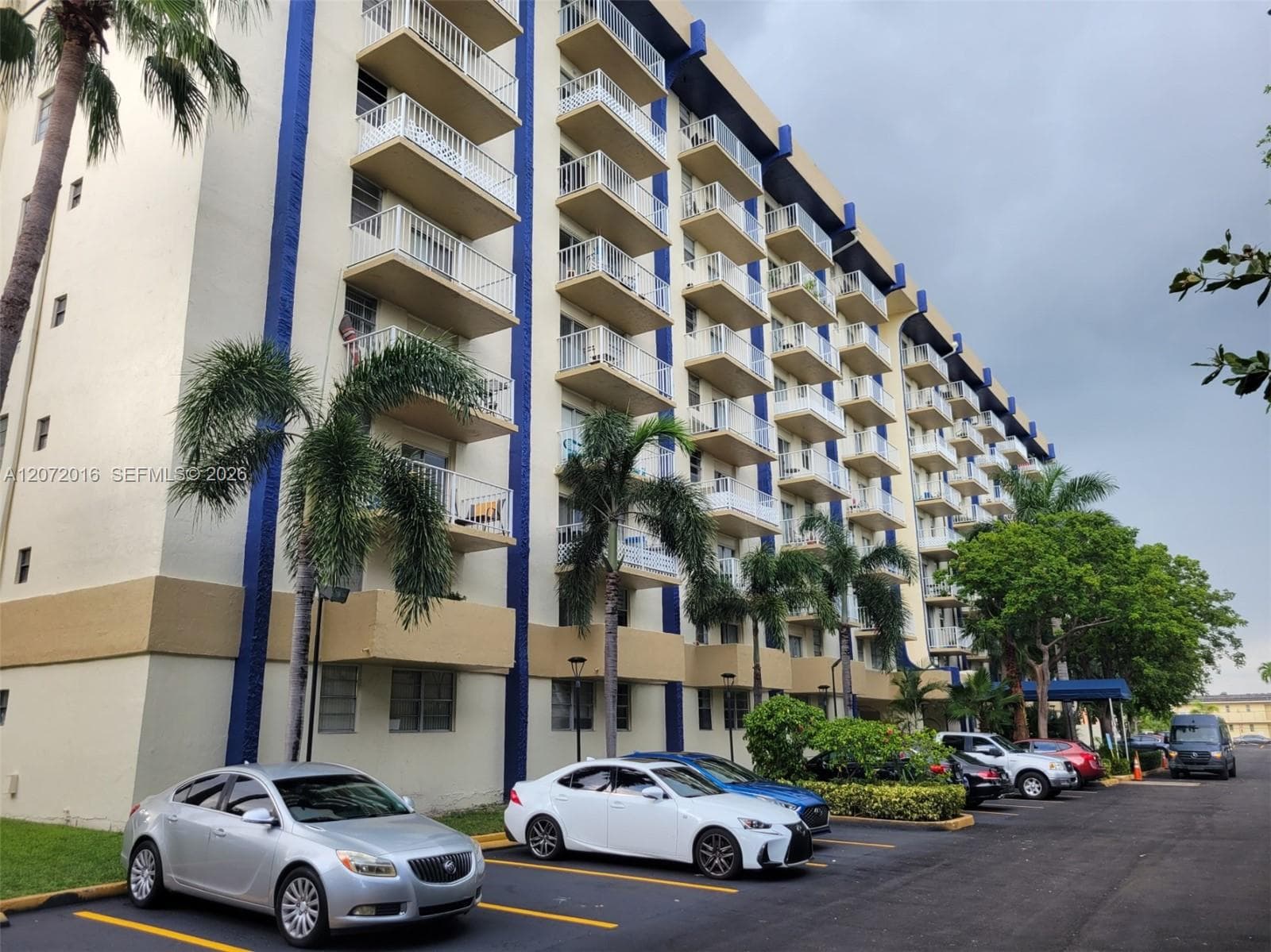 4550 NW 9th St # 512E, Miami FL 33126 - Miami, FL - Photo 1