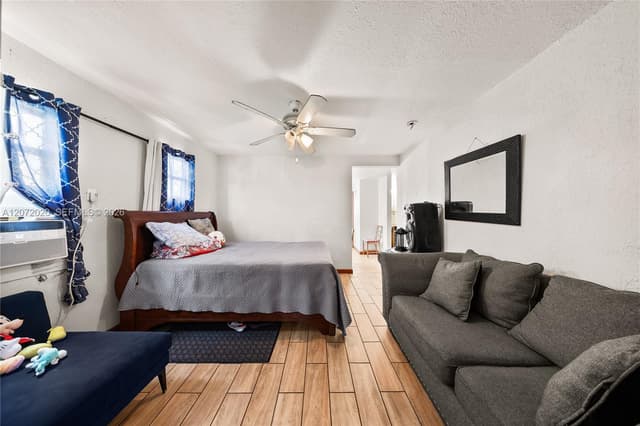 2151 NW 42nd St, Miami FL 33142 - Miami, FL - Photo 6