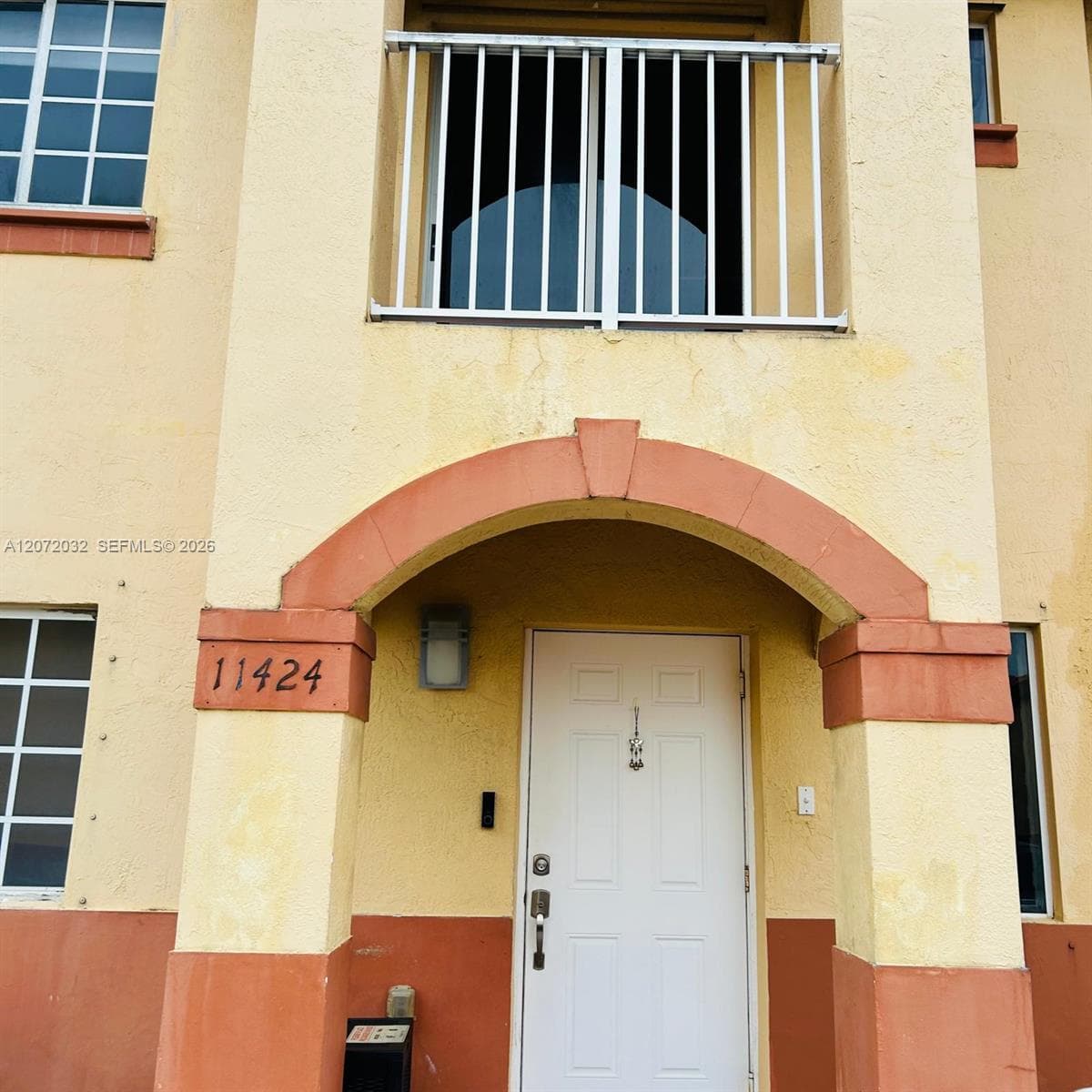 11424 NW 94th Pl # 7, Hialeah Gardens FL 33018 - Hialeah Gardens, FL - Photo 1