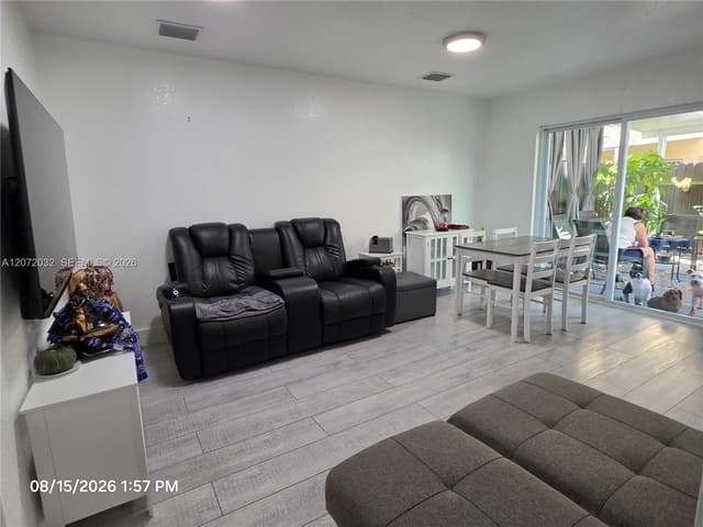 11424 NW 94th Pl # 7, Hialeah Gardens FL 33018 - Hialeah Gardens, FL - Photo 5