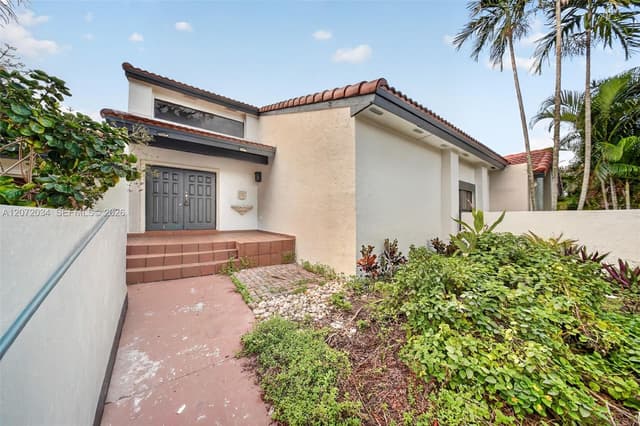 6637 NW 181st Ln, Hialeah FL 33015 - Hialeah, FL - Photo 5