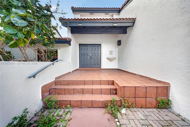 6637 NW 181st Ln, Hialeah FL 33015 - Hialeah, FL - Photo 4