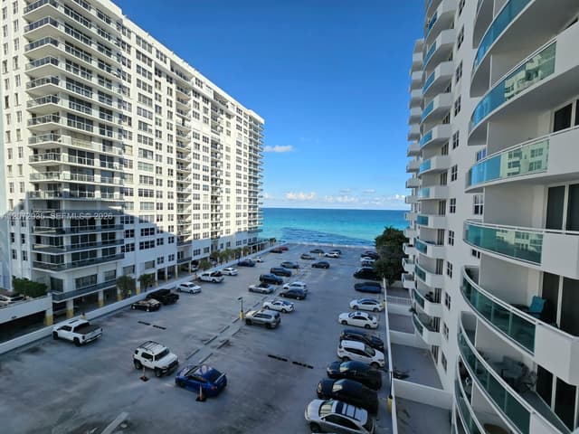 3001 S Ocean Dr # 649, Hollywood FL 33019 - Hollywood, FL - Photo 2