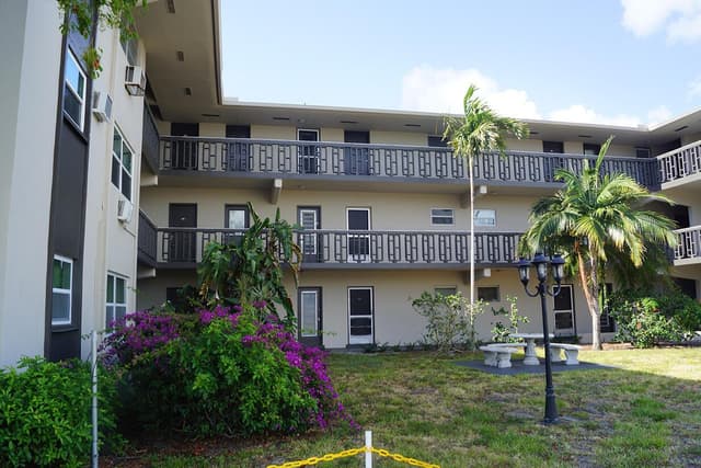 1250 E SAMPLE Road # 303, Pompano Beach FL 33064 - Pompano Beach, FL - Photo 2