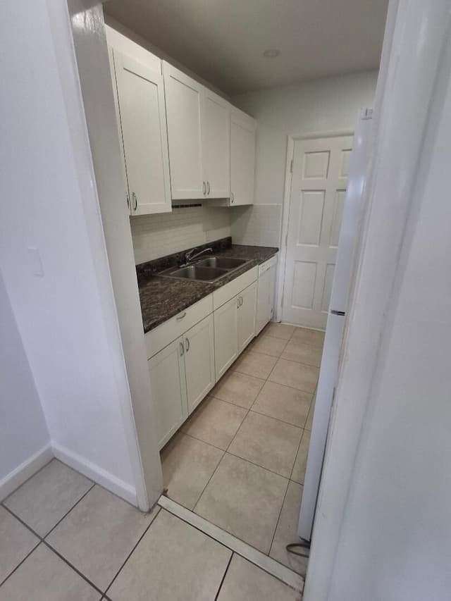 1250 E SAMPLE Road # 303, Pompano Beach FL 33064 - Pompano Beach, FL - Photo 5