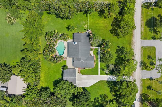 15315 78TH Drive N, Palm Beach Gardens FL 33418 - Palm Beach Gardens, FL - Photo 3