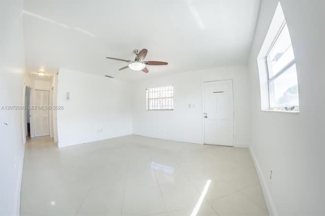 344 SW 1st St # 6, Pompano Beach FL 33060 - Pompano Beach, FL - Photo 4